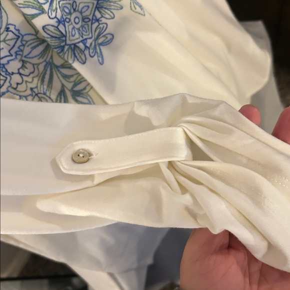 Ruby Rd. Cream Blouse with Blue Floral Embroidery size large - Picture 4 of 5